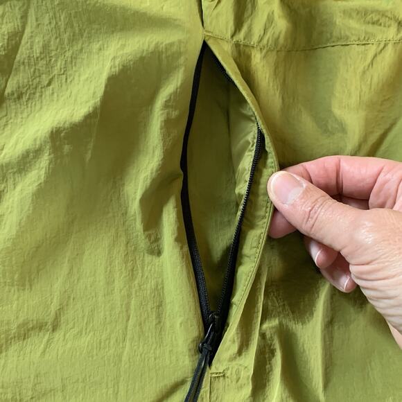 NWT Nike Vest Men’s Size XL Olive Green Tech Woven Utility Nylon Full Zip - Picture 8 of 14